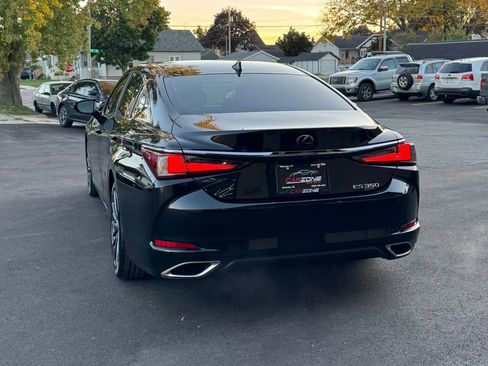 Used 2022 Lexus ES 350 w/ Premium Package image 8