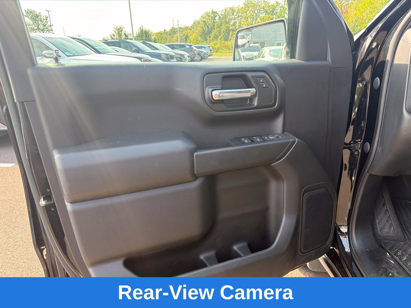 Used 2022 Chevrolet Silverado 1500 Custom w/ LPO, Blackout Package AWD/4WD image 13