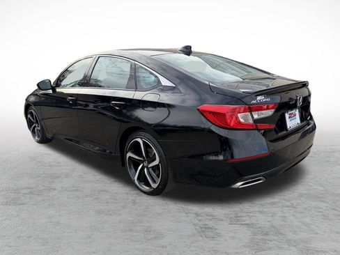 Used 2022 Honda Accord Sport image 4