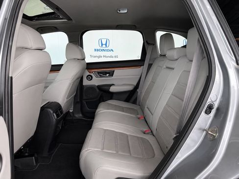 Used 2019 Honda CR-V Touring image 8