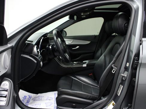 Used 2021 Mercedes-Benz C 300 Sedan w/ Premium Package image 12