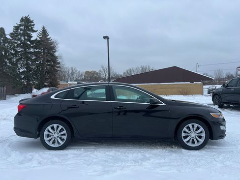 Used 2023 Chevrolet Malibu LT image 11