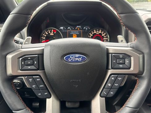 Used 2018 Ford F150 Raptor w/ Equipment Group 802A Luxury AWD/4WD image 23