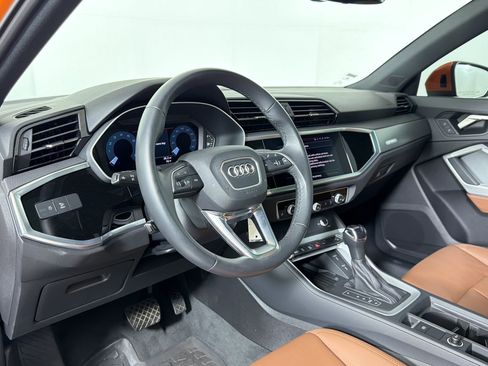 Used 2022 Audi Q3 2.0T Premium Plus w/ Premium Plus Package image 4