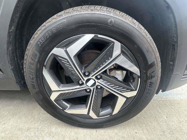 Certified 2024 Hyundai Tucson Limited AWD/4WD image 5
