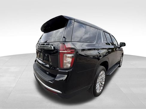 Used 2023 Chevrolet Tahoe LT w/ Luxury Package AWD/4WD image 7