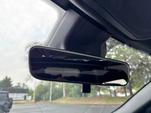 New 2025 Jeep Grand Cherokee L Laredo w/ Luxury Tech Group I image 27