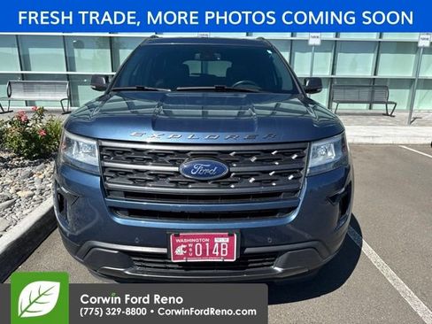Used 2019 Ford Explorer XLT w/ Equipment Group 202A AWD/4WD image 2