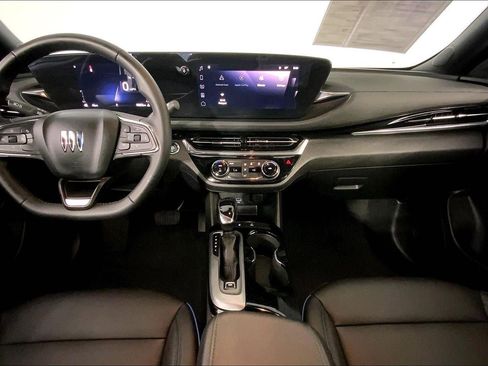 Used 2025 Buick Envista Sport Touring FWD image 15