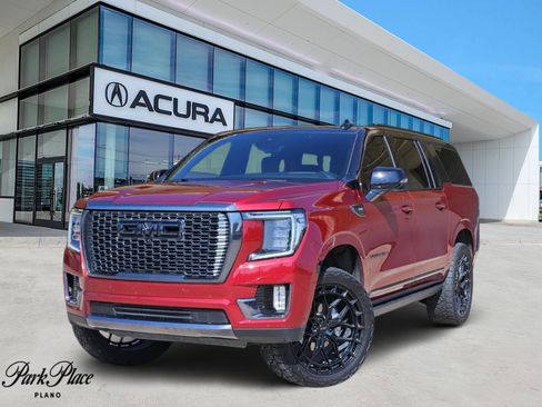 Used 2024 GMC Yukon XL Denali Ultimate image 1