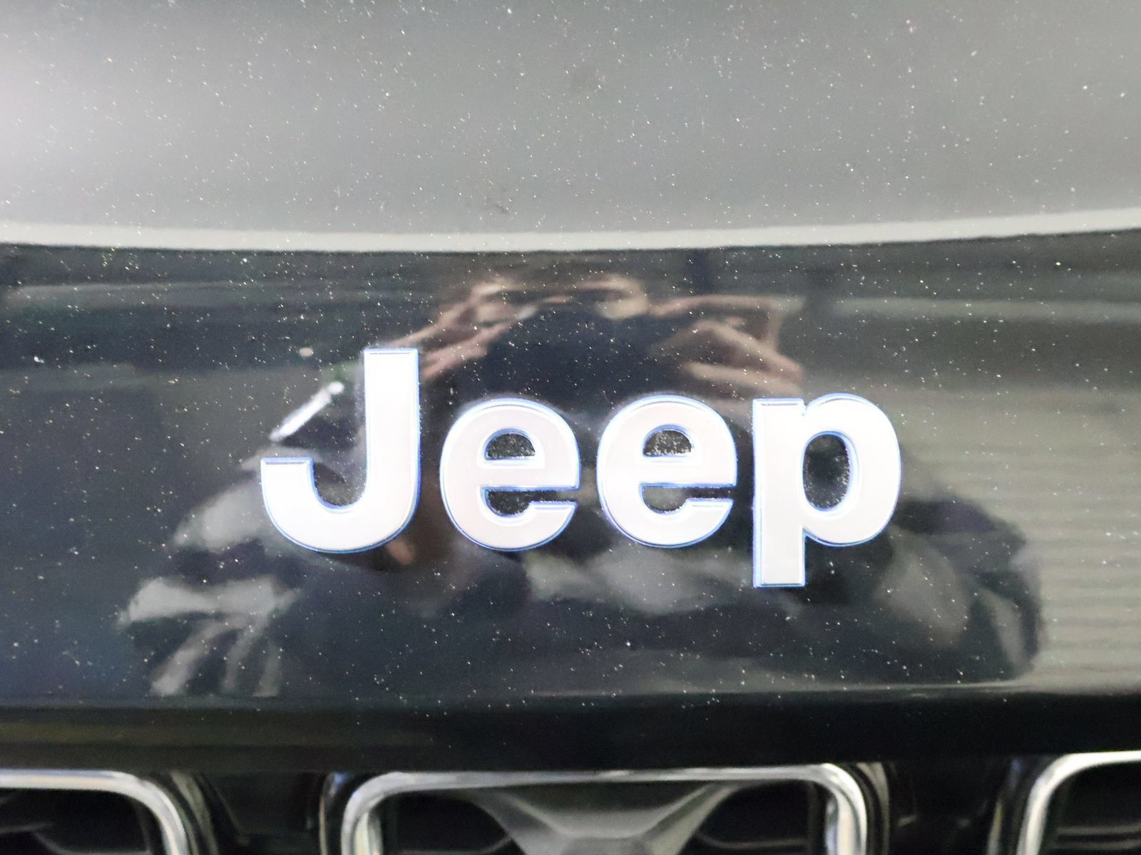 Used 2024 Jeep Grand Cherokee Limited 4xe w/ Luxury Tech Group II AWD/4WD image 18