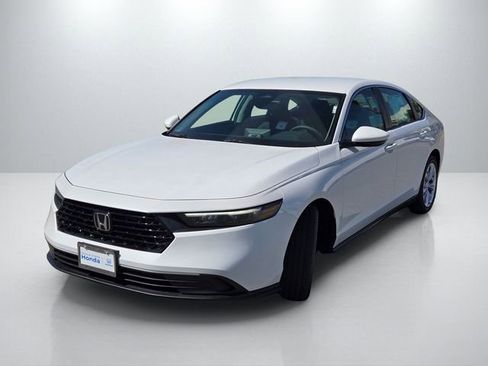 New 2025 Honda Accord LX image 8