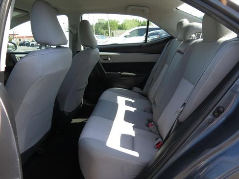 Used 2015 Toyota Corolla LE FWD image 13