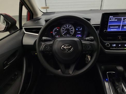 Used 2022 Toyota Corolla LE FWD image 22