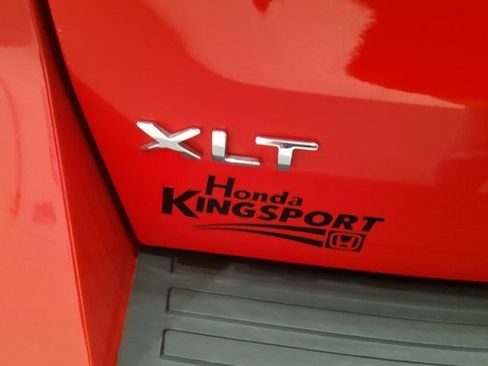 Used 2024 Ford Expedition XLT image 46