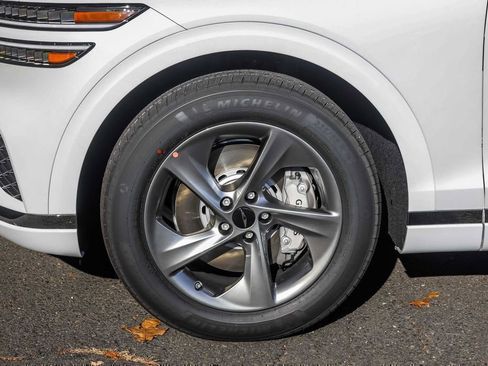 New 2026 Genesis GV70 2.5T image 8