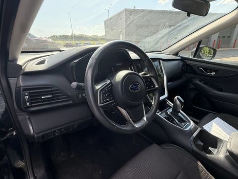Used 2023 Subaru Outback Premium AWD/4WD image 19