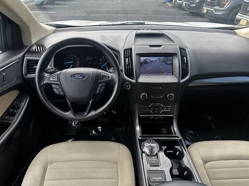 Certified 2020 Ford Edge SE FWD image 13