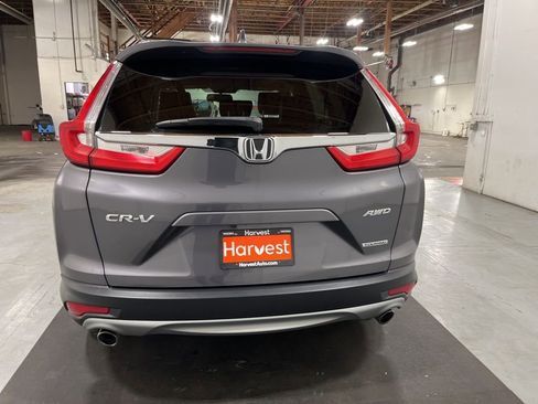 Used 2018 Honda CR-V Touring image 7