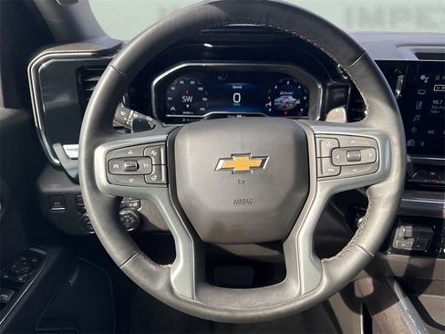 Used 2023 Chevrolet Silverado 1500 LTZ image 14