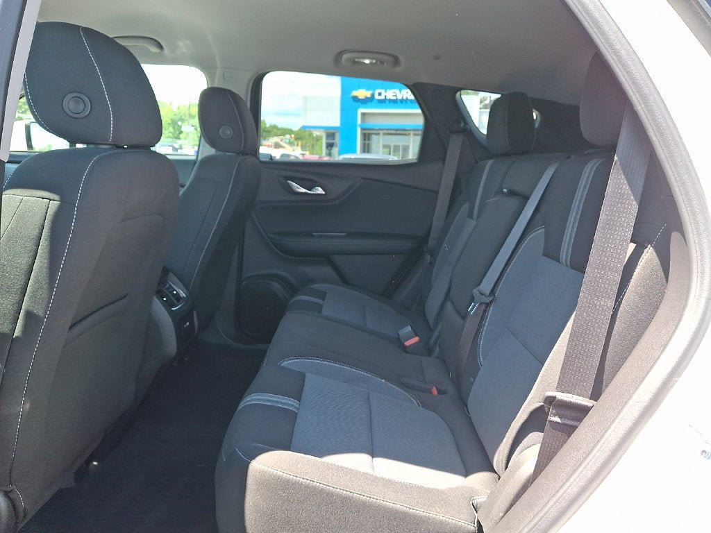 Certified 2024 Chevrolet Blazer LT FWD image 12