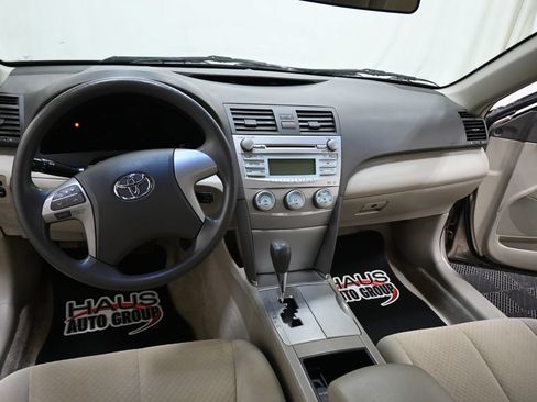 Used 2008 Toyota Camry LE FWD image 4