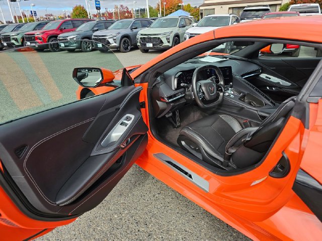 Used 2020 Chevrolet Corvette Stingray Coupe RWD image 15