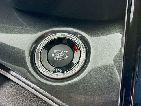 Certified 2023 Jeep Grand Cherokee L Laredo image 23