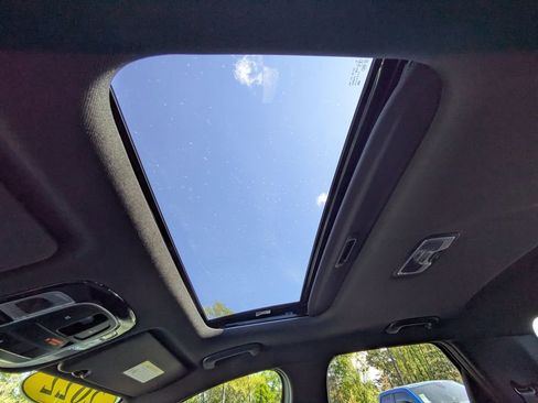 Used 2022 Hyundai Santa Cruz SEL Premium image 19