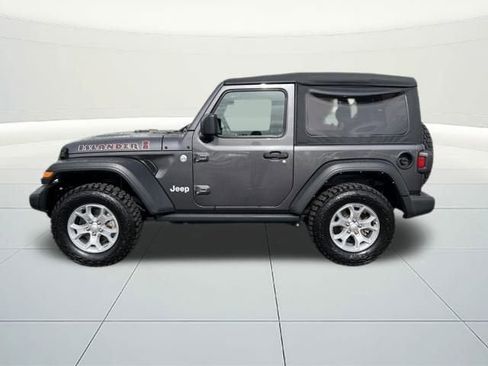 Used 2021 Jeep Wrangler Sport image 12