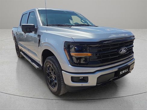 New 2025 Ford F150 XLT w/ Equipment Group 302A MID image 6