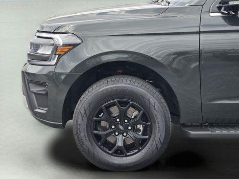 Used 2023 Ford Expedition Timberline AWD/4WD image 9