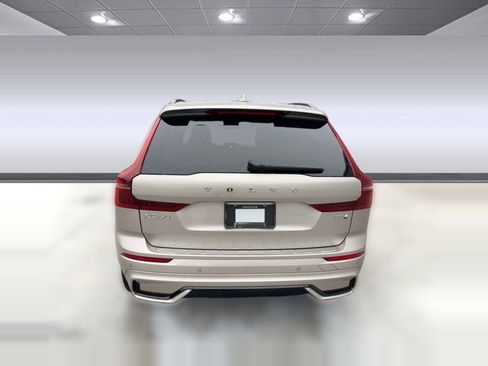 New 2026 Volvo XC60 T8 Plus w/ Protection Package Premier image 10