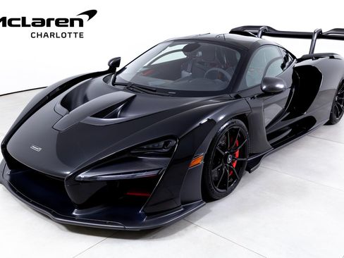 Used 2019 McLaren Senna RWD image 1