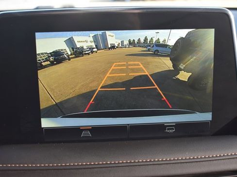 Used 2024 GMC Yukon AT4 image 29