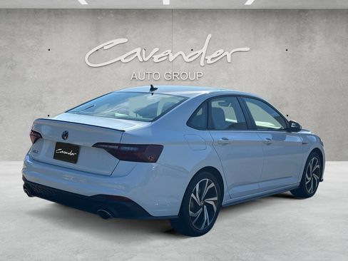 Used 2024 Volkswagen Jetta GLI Autobahn image 16