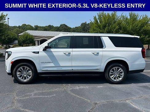 Used 2023 GMC Yukon XL SLT w/ SLT Premium Package RWD image 12