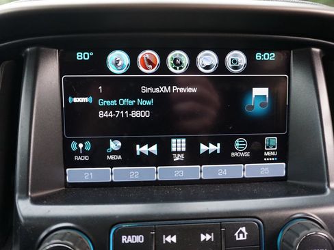 Used 2018 Chevrolet Colorado Z71 AWD/4WD image 11