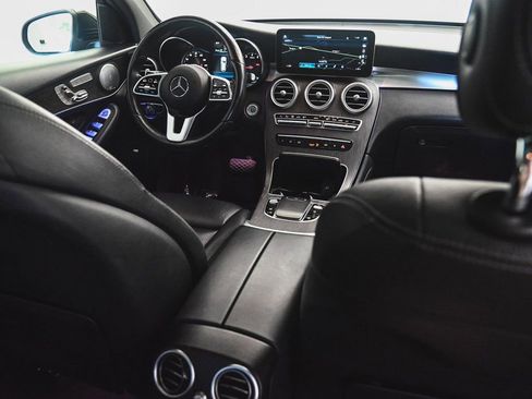 Used 2020 Mercedes-Benz GLC 300 4MATIC image 38