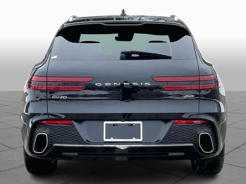 Used 2024 Genesis GV70 2.5T w/ Advanced Package AWD/4WD image 9