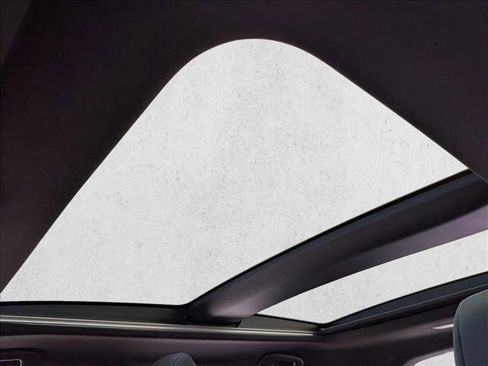 Used 2021 Toyota Venza Limited w/ Advanced Technology Package image 17