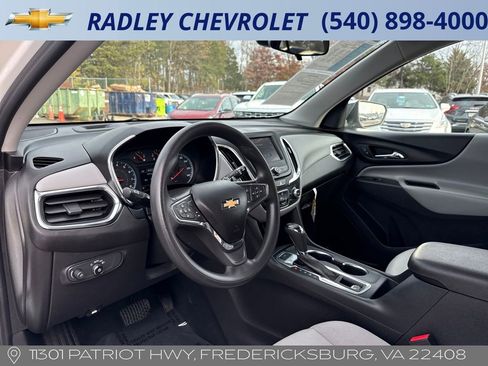 Certified 2020 Chevrolet Equinox LS w/ LS Convenience Package image 13