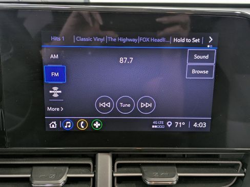 Used 2024 Chevrolet Trax LS w/ LS Convenience Package image 11