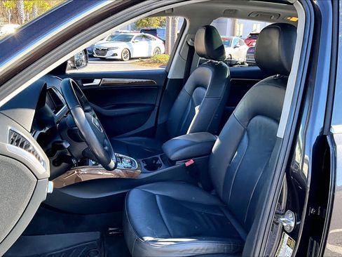 Used 2015 Audi Q5 2.0T Premium Plus w/ Technology Package image 8