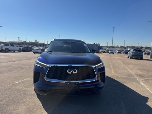 Used 2023 INFINITI QX60 Luxe w/ Cargo Package image 3