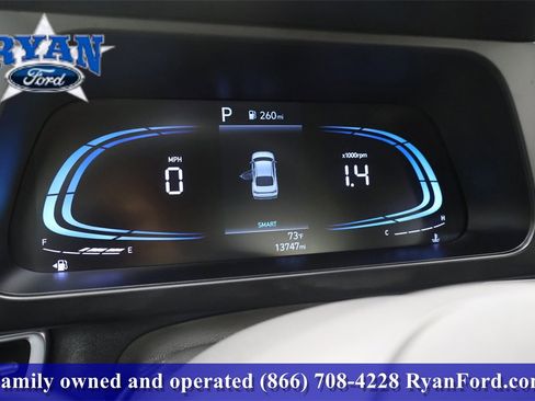 Used 2025 Hyundai Elantra Sport image 19