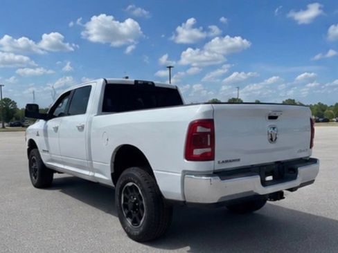 Used 2026 RAM 2500 Laramie AWD/4WD image 19