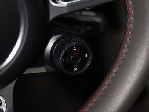 Used 2019 Porsche 911 Turbo image 54