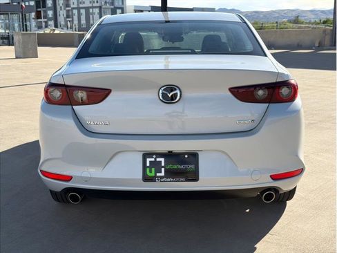 Used 2024 MAZDA MAZDA3 s FWD image 7