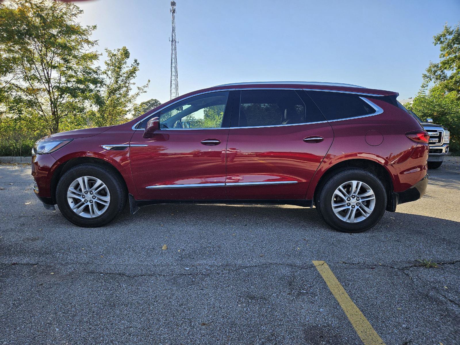 Used 2021 Buick Enclave Essence w/ Trailering Package, 5000 lbs. AWD/4WD image 4